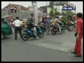 Opsi Kenaikkan BBM Subsidi Usik Kenyamanan Masyarakat