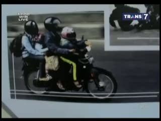 Kreatif, Dua Mahasiswa Ini Ciptakan Helm Anti Ngantuk