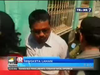 Pemilik Memilih Bertahan Saat Rumah Akan Dieksekusi