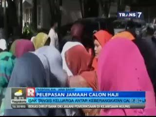 Isak Tangis Keluaga Antar Keberangkatan Calon Haji