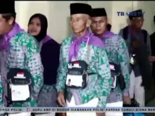 Buruh Tani Kumpulkan Uang 10 Tahun untuk Naik Haji