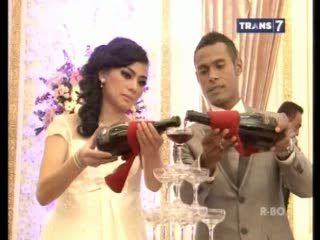 Cinta Ruben Sanadi Berlabuh ke Gadis Manado
