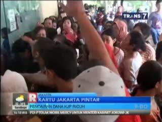 Pencairan Dana KJP Ricuh