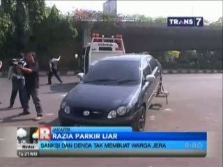 Hari Kedua Pemberlakuan Derek Mobil Masih Tak Membuat Warga Jera