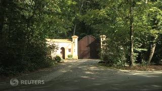 Akhirnya Michael Schumacher Keluar dari Rumah Sakit