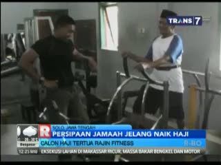 Jelang Berangkat, Jamaah Calon Haji Tertua Rajin Fitnes