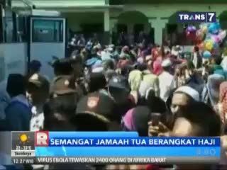 Semangat Jamaah Tua Berangkat Haji