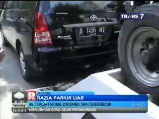 Razia Parkir Liar, Mobil Diderek dan Digembosi
