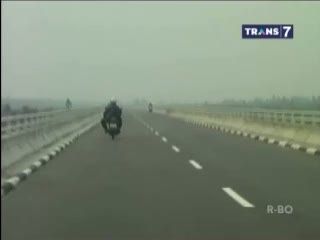 Penampakan Asap Tebal Kebakaran Lahan Gambut 