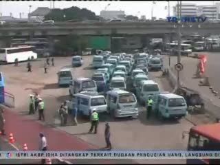Polisi dan Dishub Razia Angkot