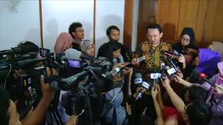 Ahok Mengaku Kenyang Diserang Isu Sara