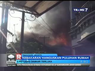 Kebakaran Hanguskan Puluhan Rumah