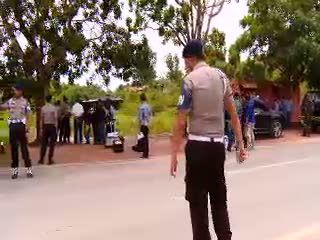 Tim Labfor Polri Olah TKP Bentrok TNI dan Polri di Batam