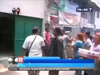 Toko Kosmetik Terbakar, Pasien Puskesmas Panik dan Berhamburan Keluar
