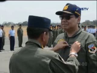 CT Terima Wings Kehormatan dari TNI AU