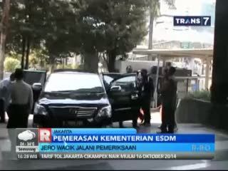 Jero Wacik Jalani Pemeriksaan KPK