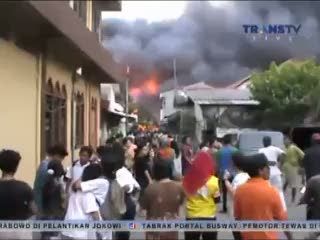 160 Rumah di Kompleks TNI Berlan Terbakar