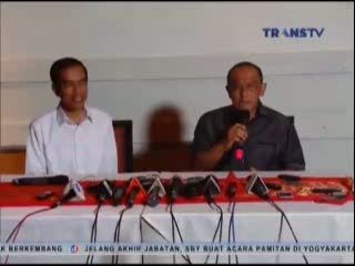 Jokowi Ajak Kerjasama, Ical Tetap di KMP