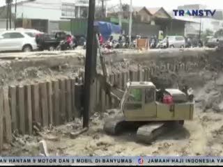 Proyek Gorong-Gorong Raksasa Buat Puluhan Rumah Rusak dan Amblas