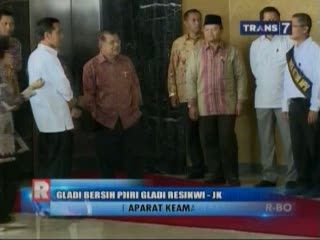 Jokowi-JK Hadiri Gladi Bersih Pelantikan