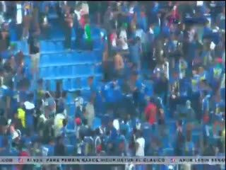 Sesama Bobotoh Saling Adu Jotos