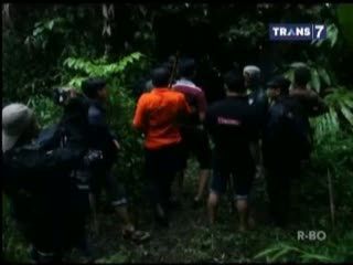 Jasad Lelaki Tanpa Busana Ditemukan di Hutan