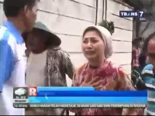 Kebakaran Hebat Gudang Properti di Bintaro Membuat Warga Panik