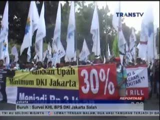 Ratusan Buruh Tuntut Kenaikan UMP Jadi Rp 3,1 Juta