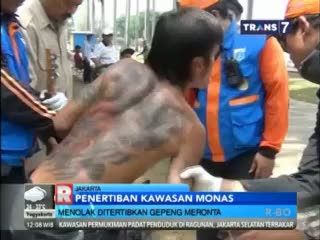 Menolak Ditertibakan Petugas, Gepeng Meronta
