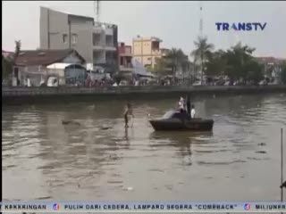 Putus Cinta, Seorang Lelaki Terjun ke Sungai