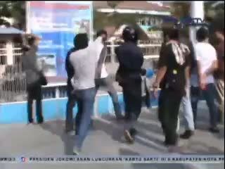 Mahasiswa Tolak Rencana Pemerintah Menaikkan BBM