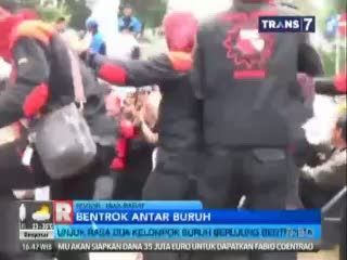 Unjuk Rasa Buruh Berakhir Bentrok