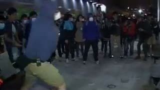 Anarkistis di Gedung Dewan, Polisi Hajar Pendemo Hong Kong