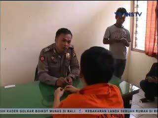 Durhaka! Seorang Anak Tega Menganiaya Ibunya hingga Pingsan