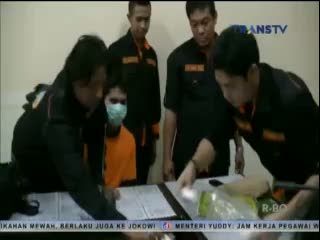 Pasutri Membawa Satu Kilogram Sabu Ditangkap