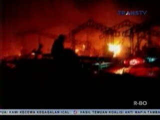 Dini Hari, Pasar Gamalama Terbakar