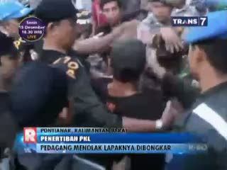 Minim Sosialisasi, PKL Menolak Lapaknya Dibongkar