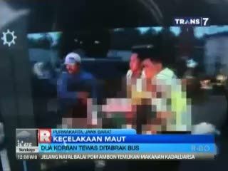 Usai Nambal Ban Sopir dan Kernet Truk Tewas Ditabrak Bus