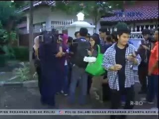 Akbar Tanjung Temui BJ Habibie