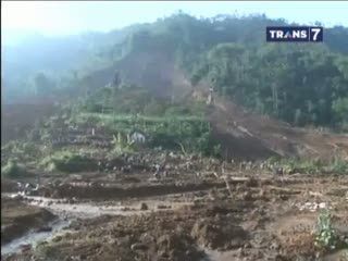 Kisah Rumah Putih yang Terhindar dari Longsor