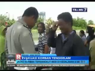 Jasad Korban Tenggelam di Kali Bekasi Ditemukan Tersangkut Besi