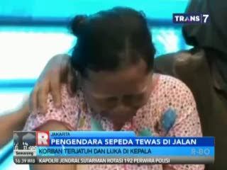 Terjatuh, Pengendara Sepeda Tewas di Jalan