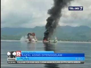 Detik-detik Penenggelaman Kapal Asing Pencuri Ikan