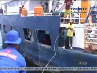 Polisi Amankan 2 Kapal dan 28 WNA