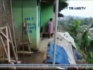 Sejumlah Daerah di Jawa Barat Dilanda Tanah Longsor