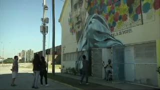 Messi Dalam Mural Raksasa