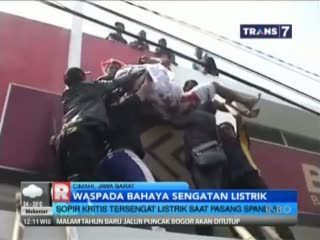 Tragis! Polisi Tewas Kesetrum Saat Perbaiki Antena TV