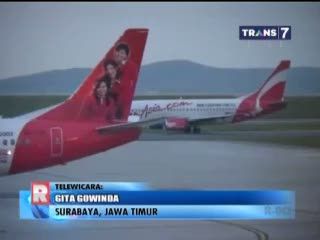 Posko Air Asia di Juanda Didatangi Pihak Keluarga 