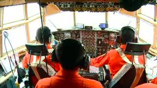 5 Jam Sisir Samudera, Jejak AirAsia Hilang Belum Terdeteksi