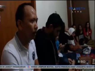 Lantunan Ayat Suci Alquran Menggema di Rumah Pramugari AirAsia